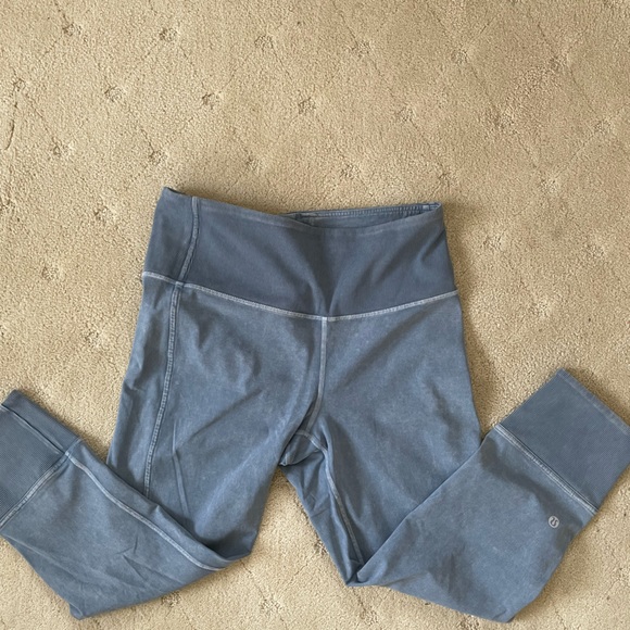 Lululemon leggings - Picture 6 of 9